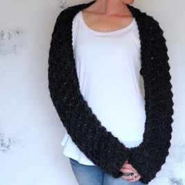 MAGNANIMITY : Shawl Shrug Knitting Pattern MAGNANIMITY : Shawl Shrug Knitting Pattern