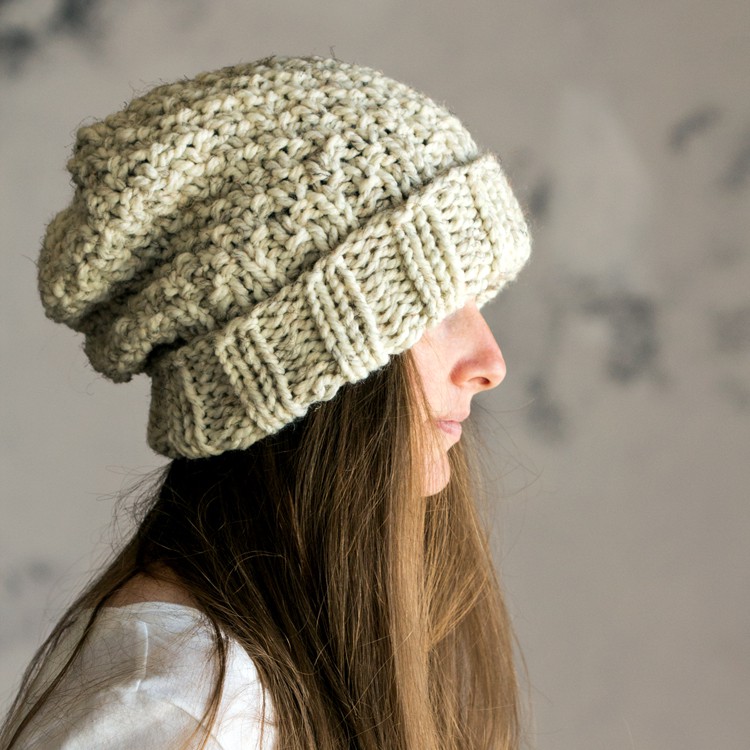 INNOCENCE Women's Slouchy Hat Knitting Pattern Brome