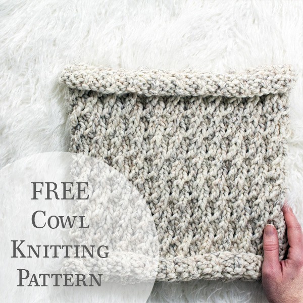 Chunky Lace Cowl Knitting Pattern : Magnanimity