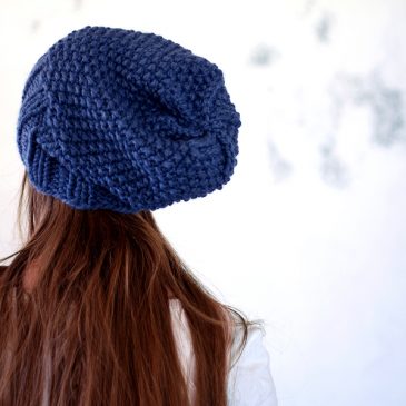 seed stitch hat on a model
