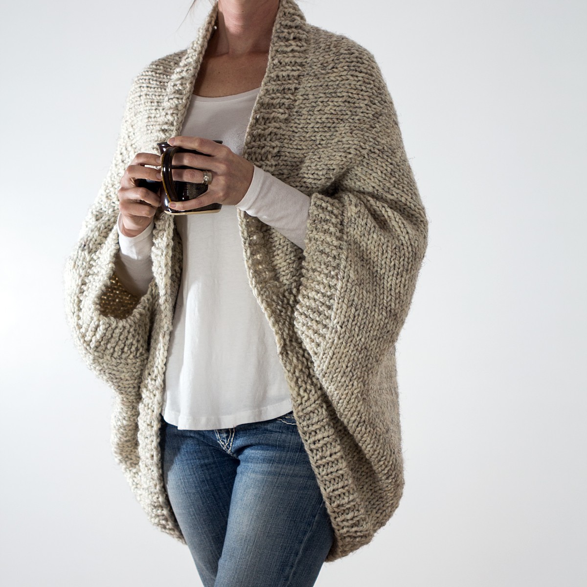 Oversized Sweater Pattern: A Cozy Companion for Chilly Days - Mikes Nature