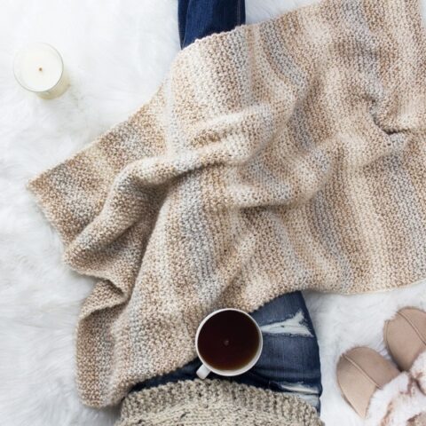 Oversized Chunky Knit Cowl : Free Knitting Pattern : Brome Fields
