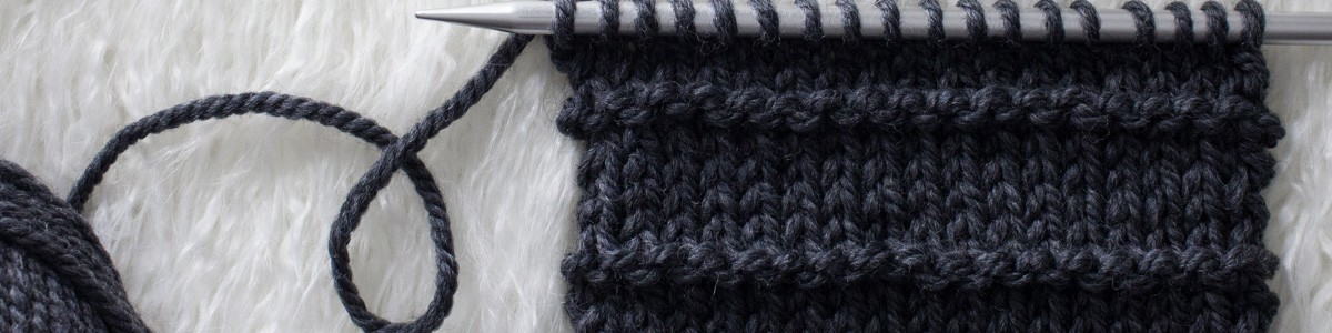 Alternating Smooth & Ridge Knit Stitch : Day 21 of the 21 Days of Beginner Knit Stitches : Brome Fields : #21daysofbeginnerknitstitches