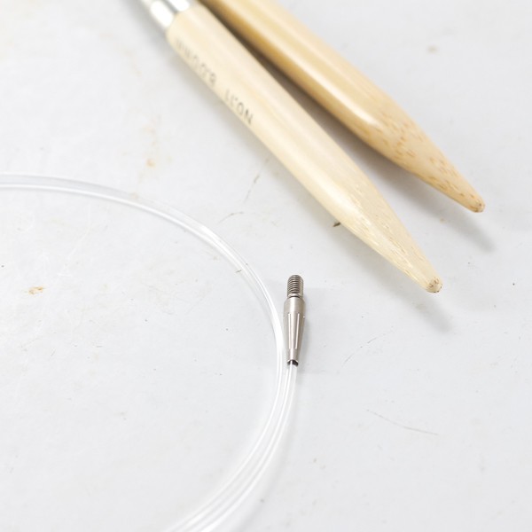 tips of interchangeable needle set