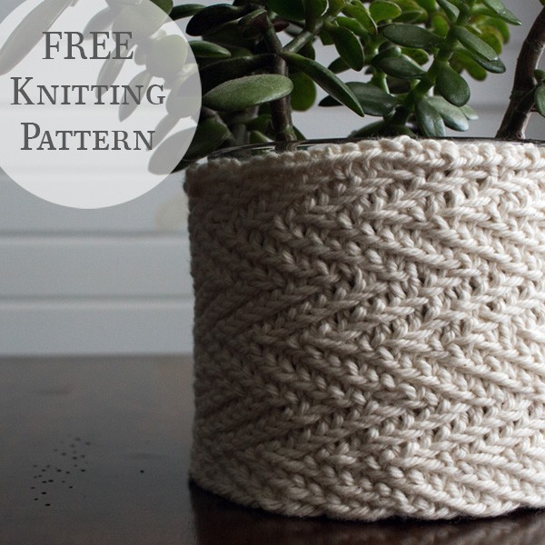 Herringbone Plant Pot Cozy Knitting Pattern