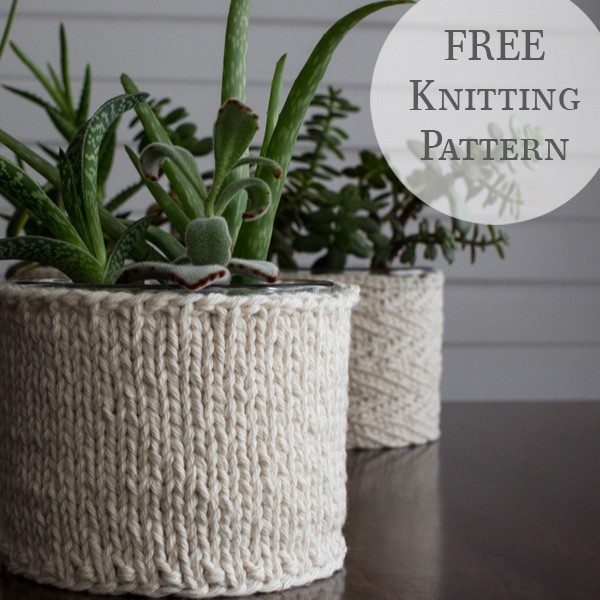 Stockinette Stitch Plant Cozy Knitting Pattern