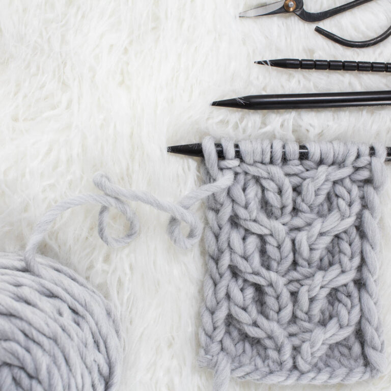 Fishtail Cable Knitting Stitch Pattern