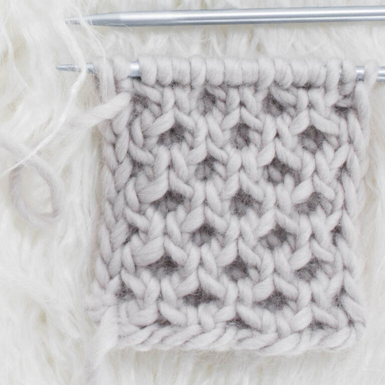 Mini Honeycomb Cable Knitting Stitch Pattern