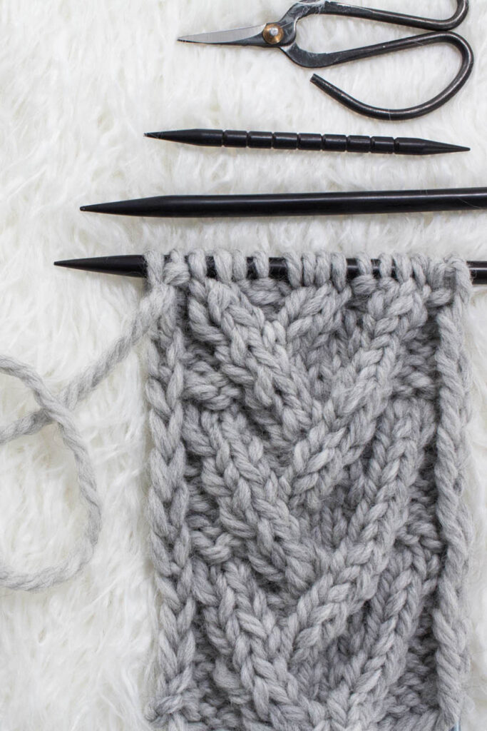 Open V-Stitch Cable Knitting Stitch : Download it Now