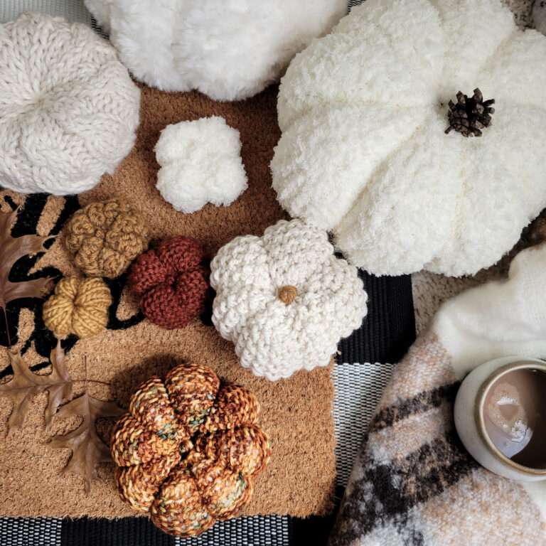 mini knitted pumpkins & larger sized hand knit pumpkins