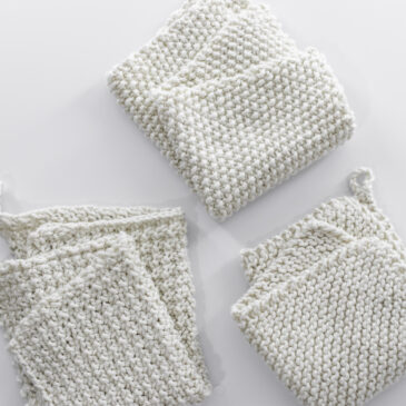 multiple pics of 3 corner-to-corner dishcloths